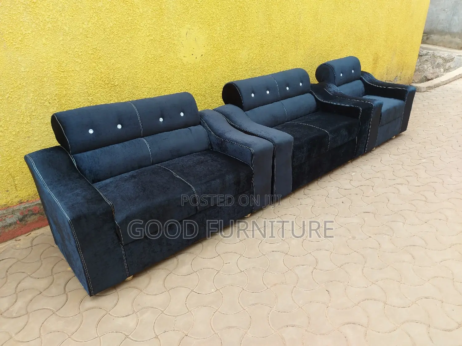 Adorable Five Seaters Sofas