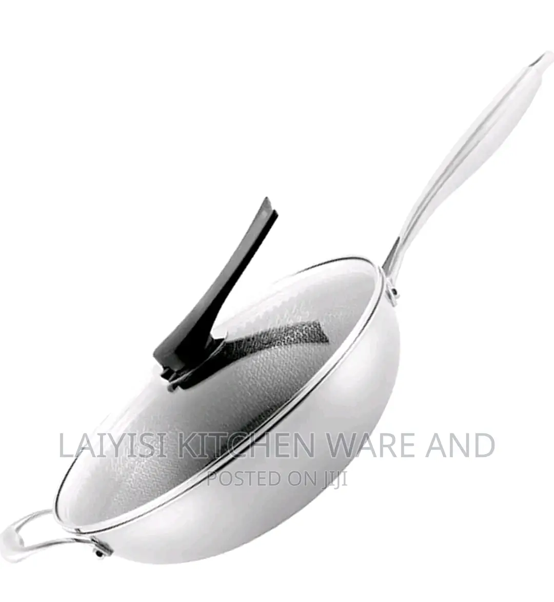 Deep Frying Original Hard Pan With It's Cover