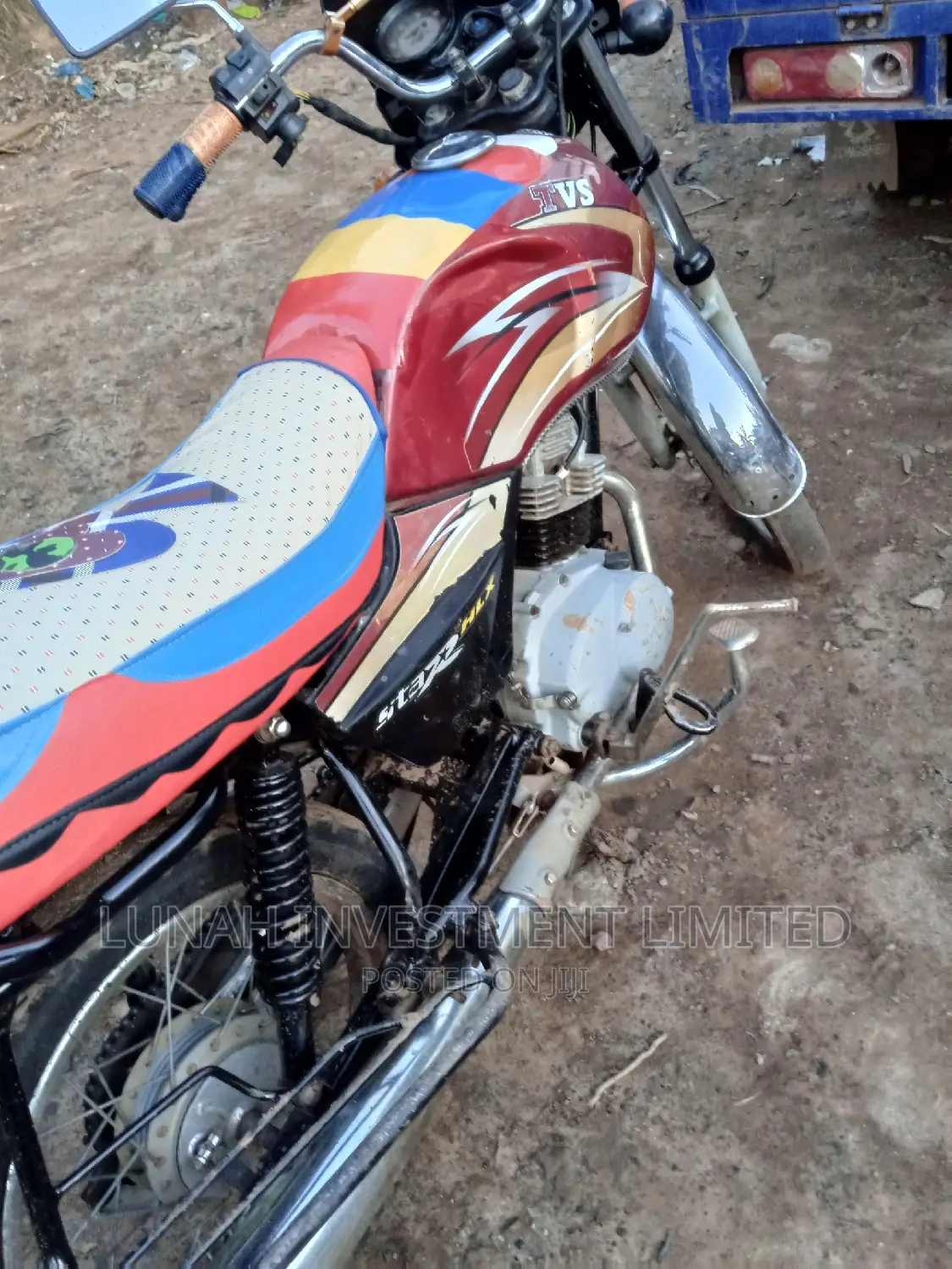 Bajaj Boxer 2024 Red