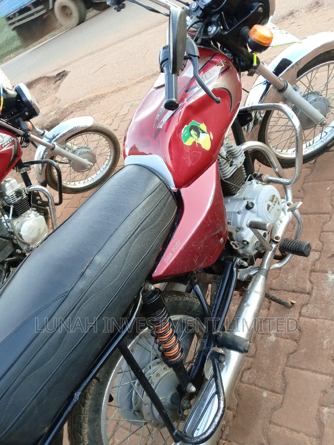 Bajaj Boxer 2022 Red