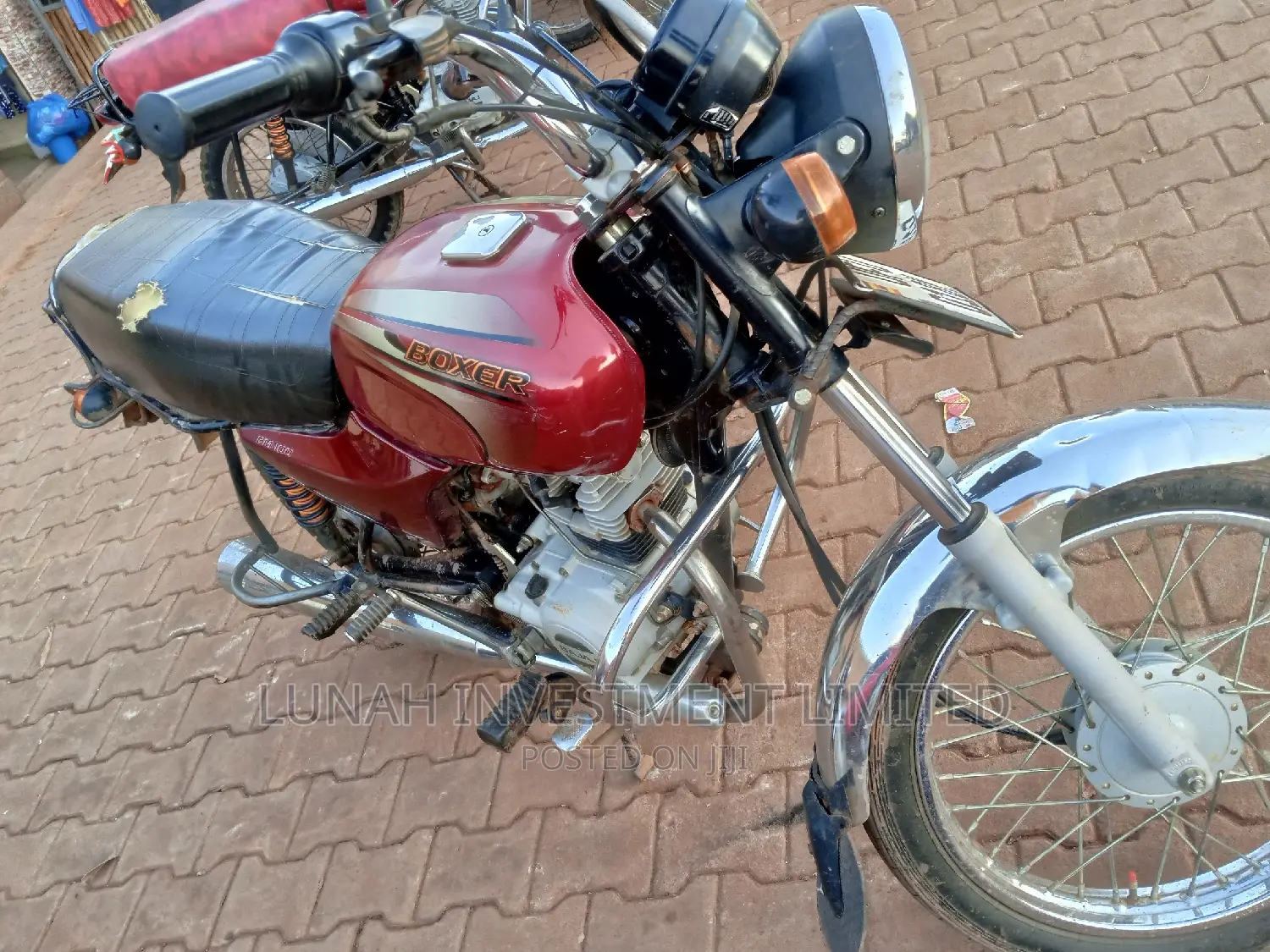 Bajaj Boxer 100 2022 Red
