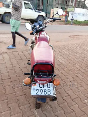 Bajaj Boxer 100 2023 Red