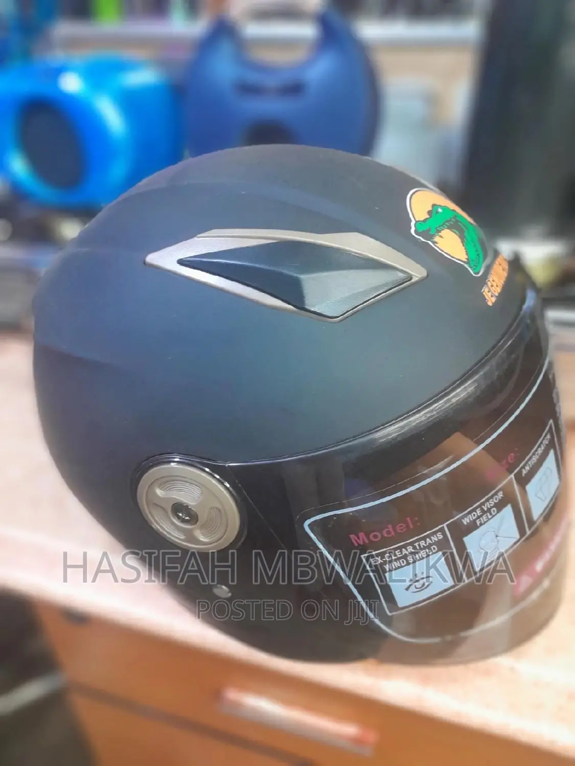 Motorcycle Helmet For Cyclists And Riders