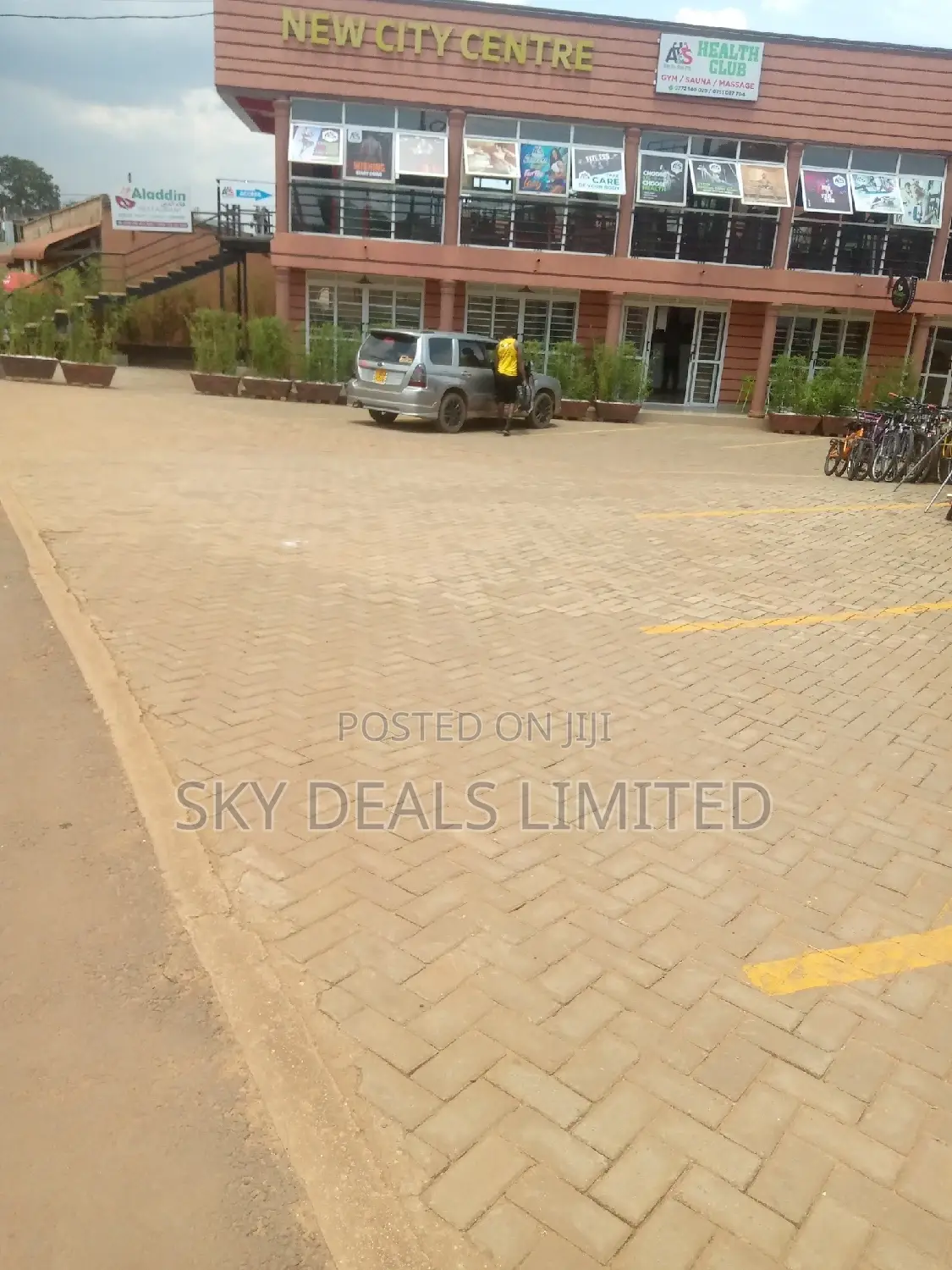 Shop for Rent in Kisaasi