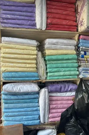 8*8 Plain Stripped Bedsheets