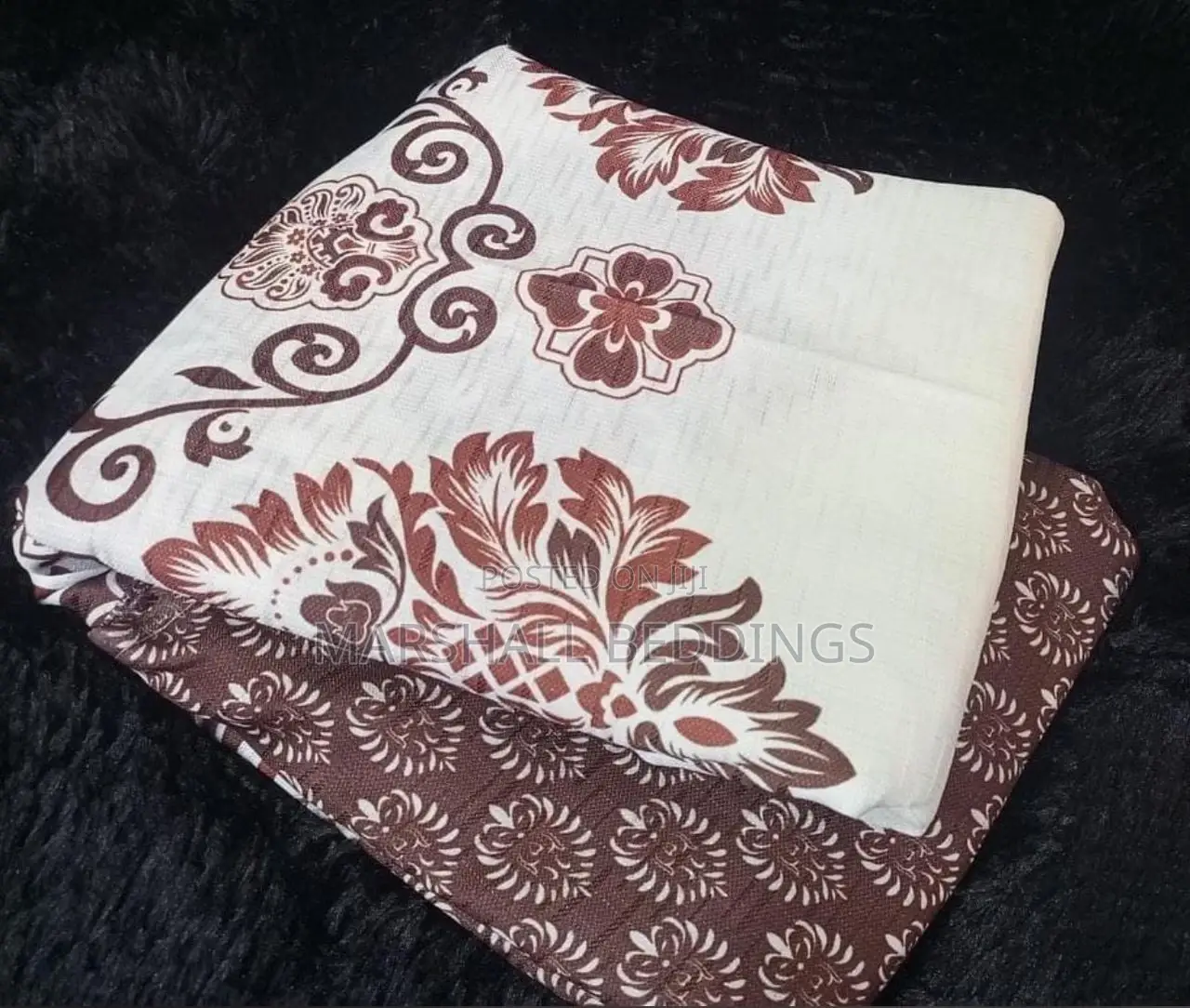 Curtains in Pair