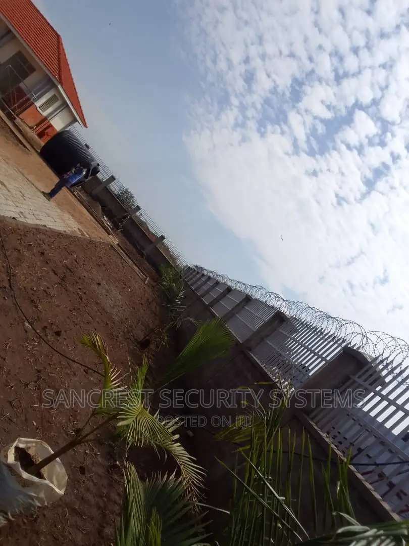 Perimeter Razor Wire