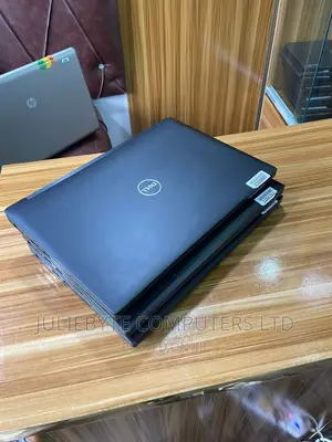 Laptop Dell Latitude 7390 8GB Intel Core I7 SSD 512GB