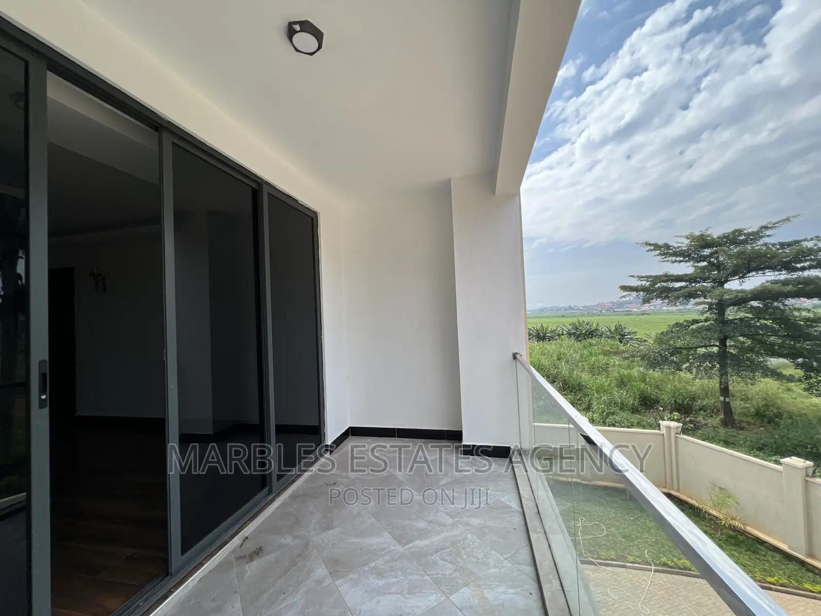 3bdrm Apartment in Bugolobi, Central Division for rent
