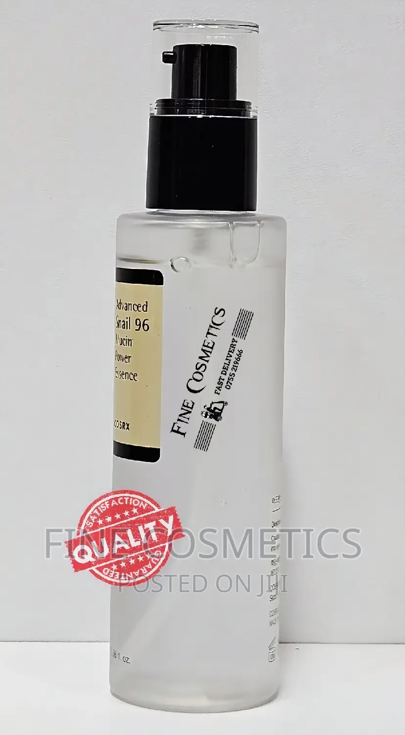 Advanced Snail 96% COSRX Snail Mucin Power Essence Serum.