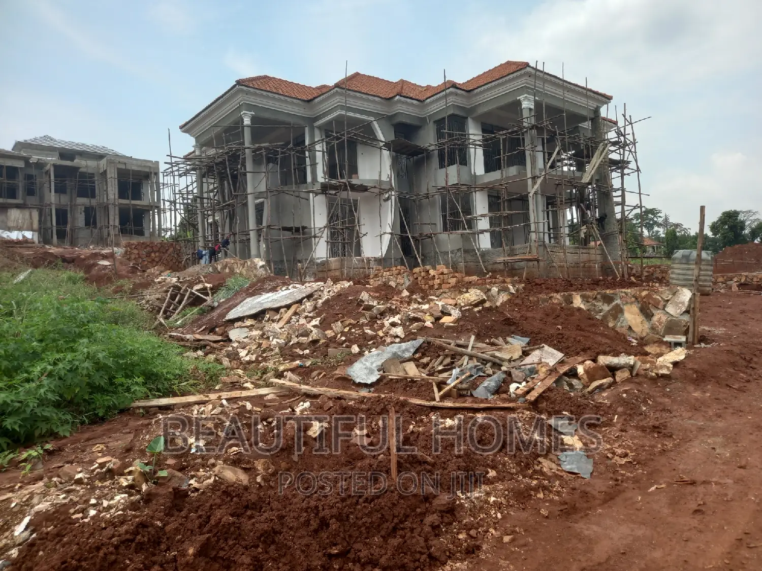 Furnished 6bdrm Duplex in Ntinda, Nakawa for sale