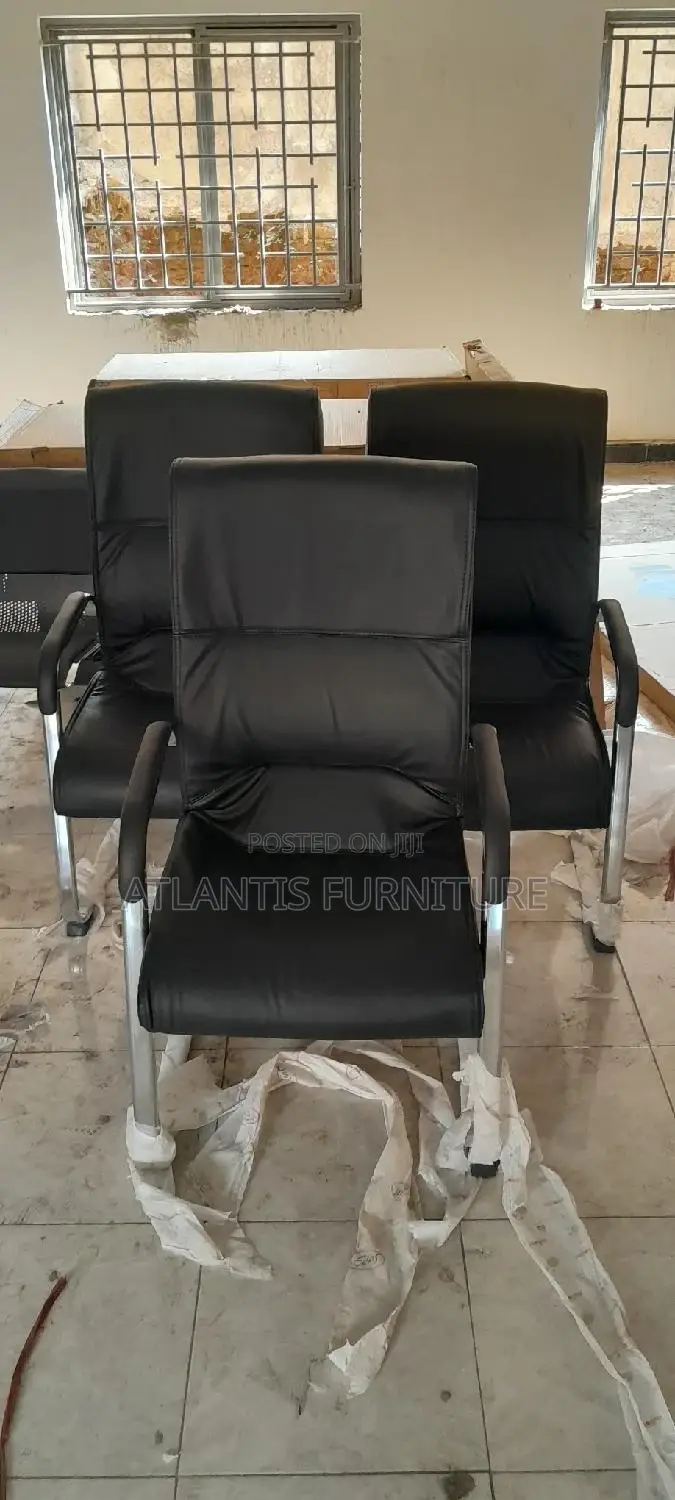 Black and Stainless Steel Legs Office Chair