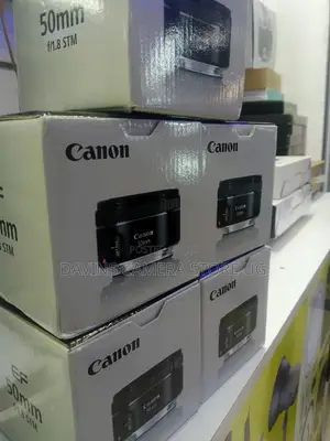 Canon 50mm STM