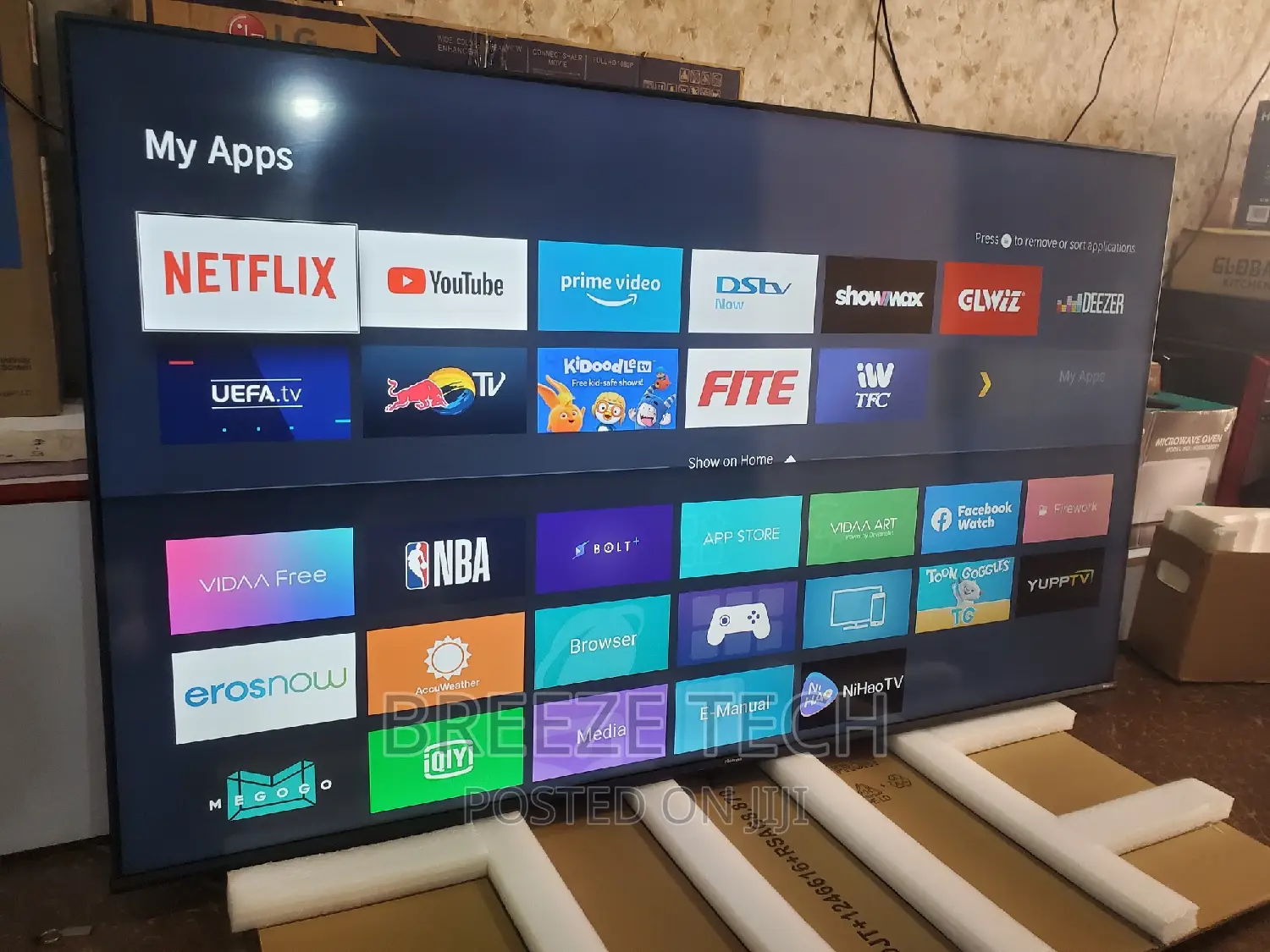 70"Inch Hisense Smart Vidaa