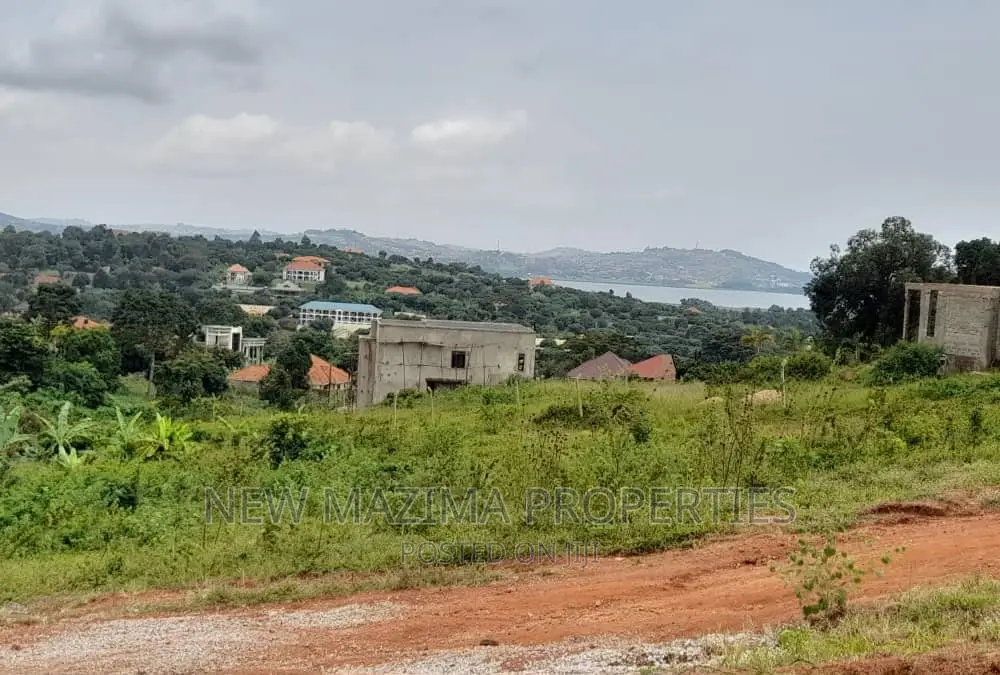 Bwebajja Dundu Prime Plots on Quicksale With Clear Lake View