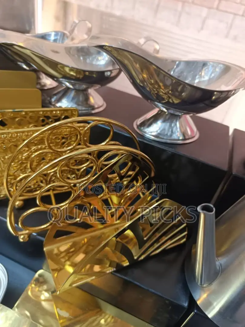 Gold Tissue Holder