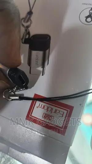 USB C to Lighting Converter