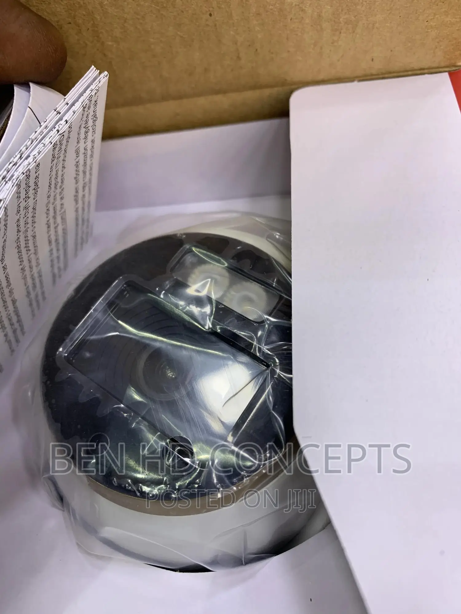 Smart Hybrid Dome 40m Camera