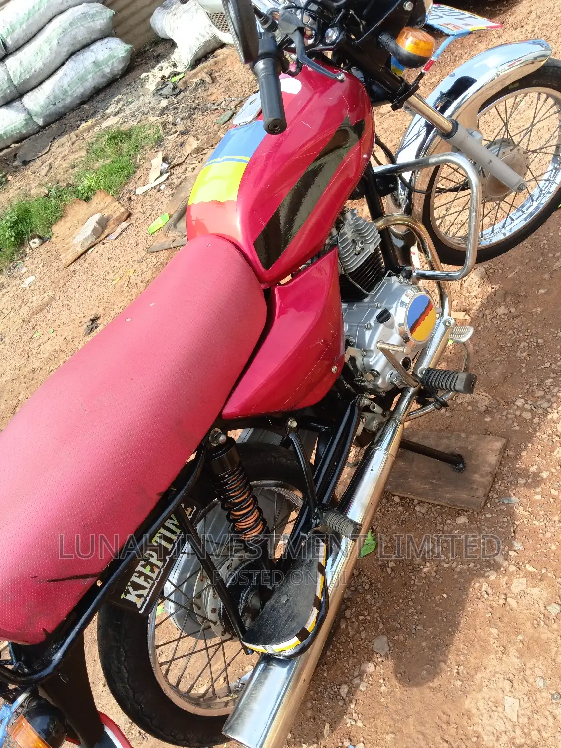 Boss Hoss 2022 Red