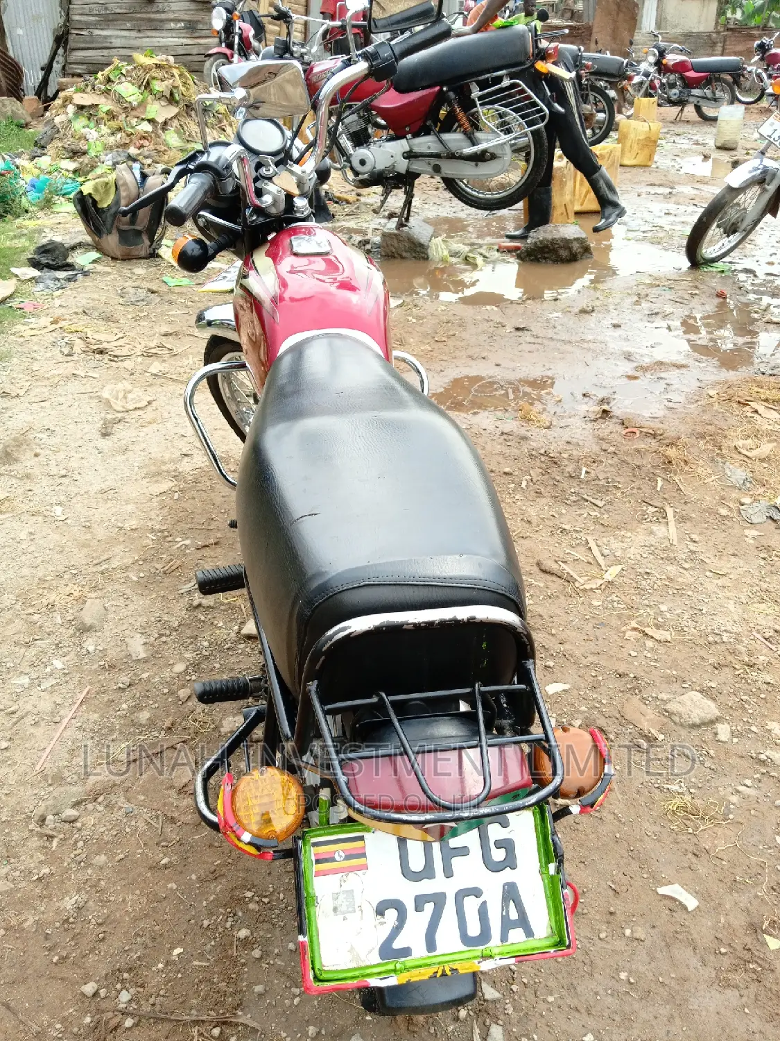 Bajaj Boxer 2024 Red