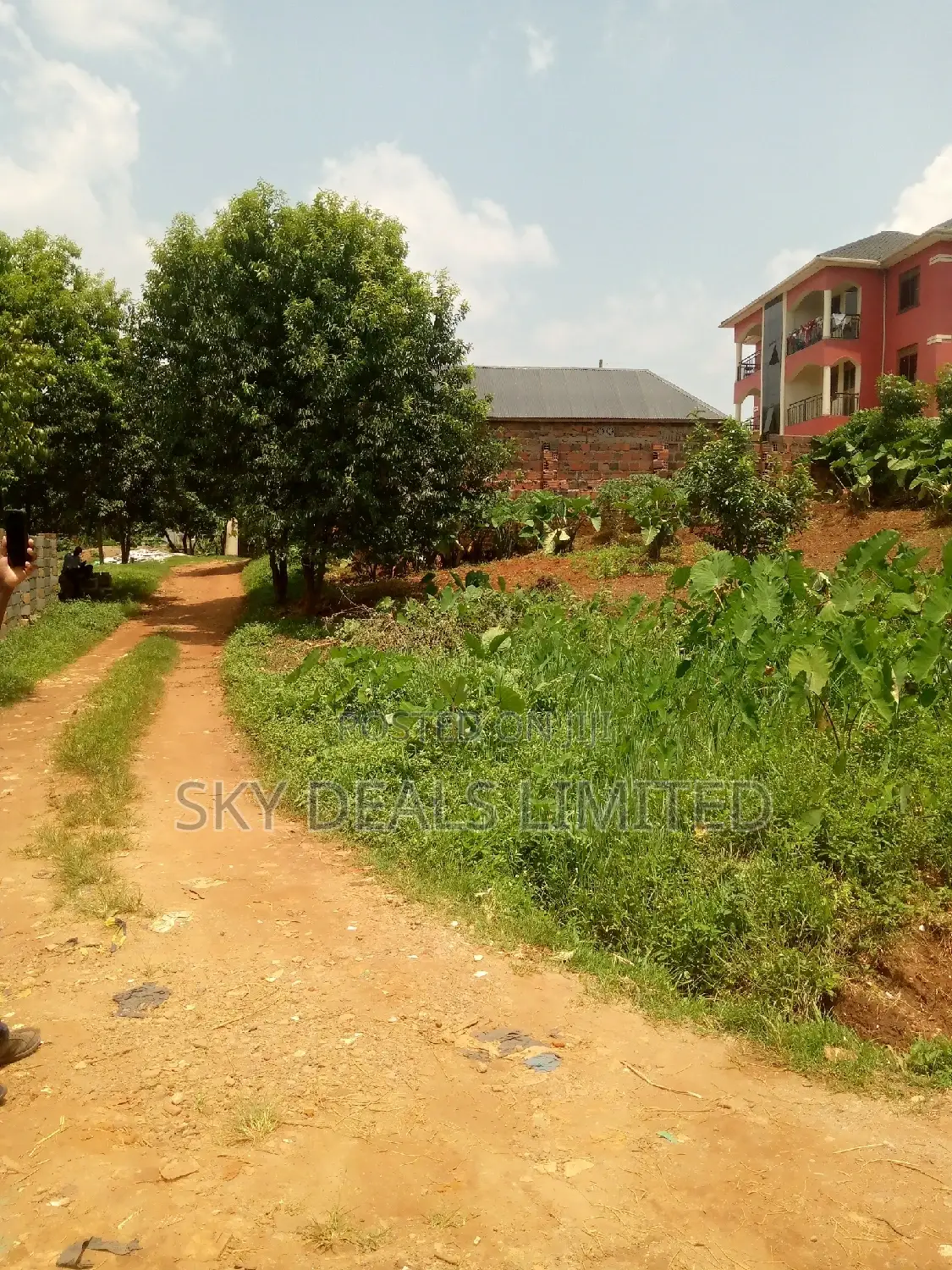 11 Decimals Plot for Sale in Kisaasi