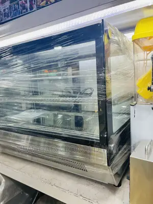 Unique Classic Commercial Cake Display Chiller