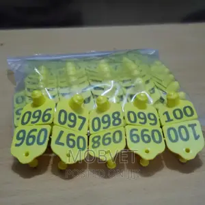 Double Eartags Numbered Yellow Cattle (Medium)