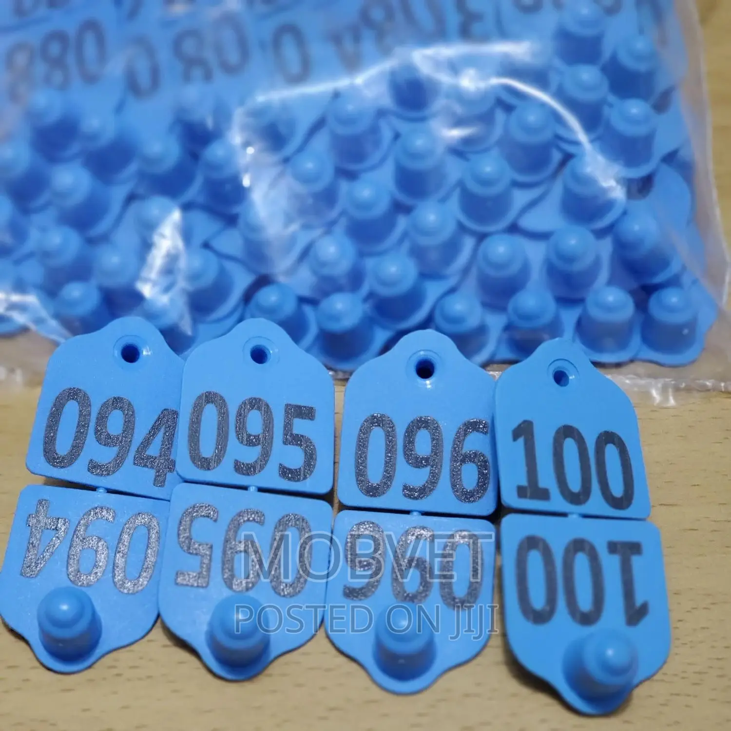 Double Eartags Blue Medium Numbered