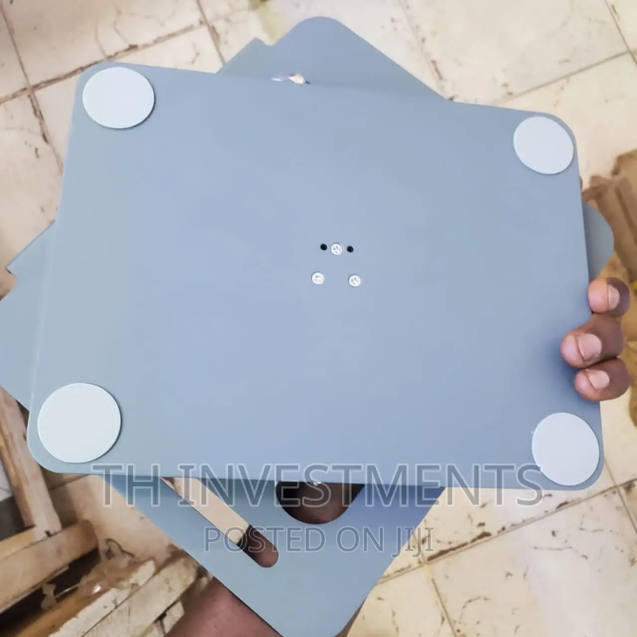 Laptop Rotating Stand.