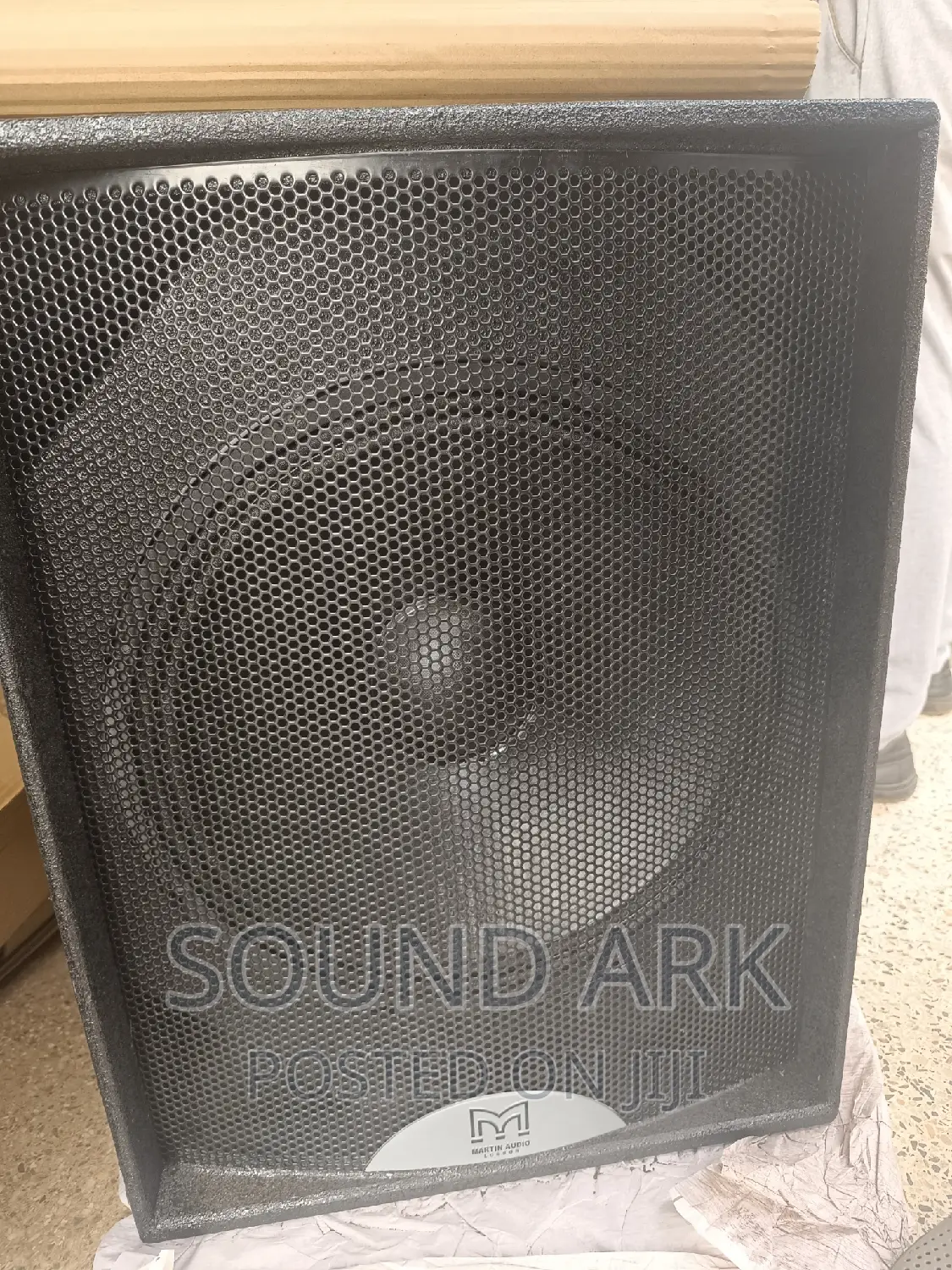 Sub Bass Beam or Single Bass Beam