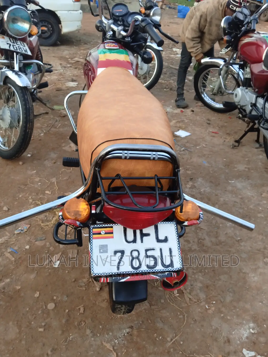 Bajaj Boxer 2023 Red