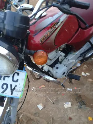 Bajaj Boxer 2022 Red