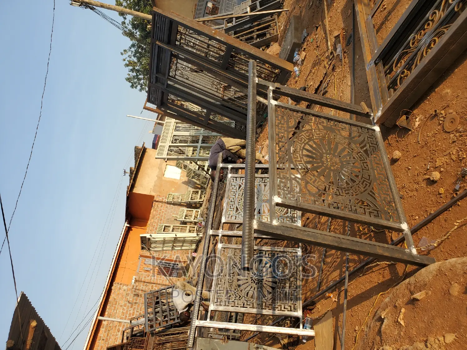 Un Finished Balooconies