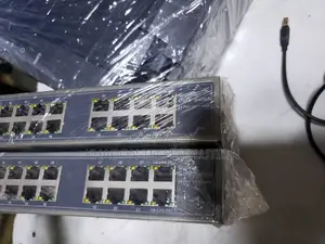 Uplink 24 Port Confluence Switch