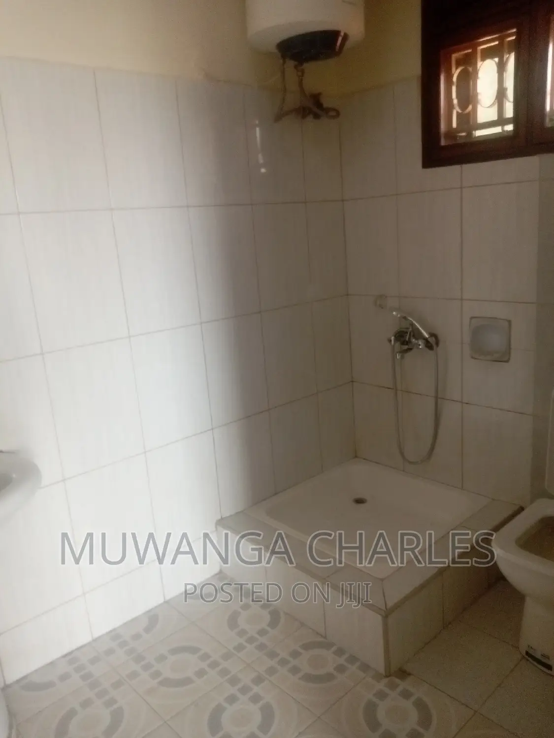 6bdrm Duplex in Fs Properties Ltd, Central Division for rent