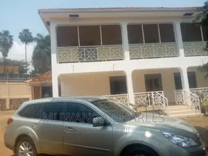 5bdrm Duplex in Fs Properties Ltd, Central Division for rent