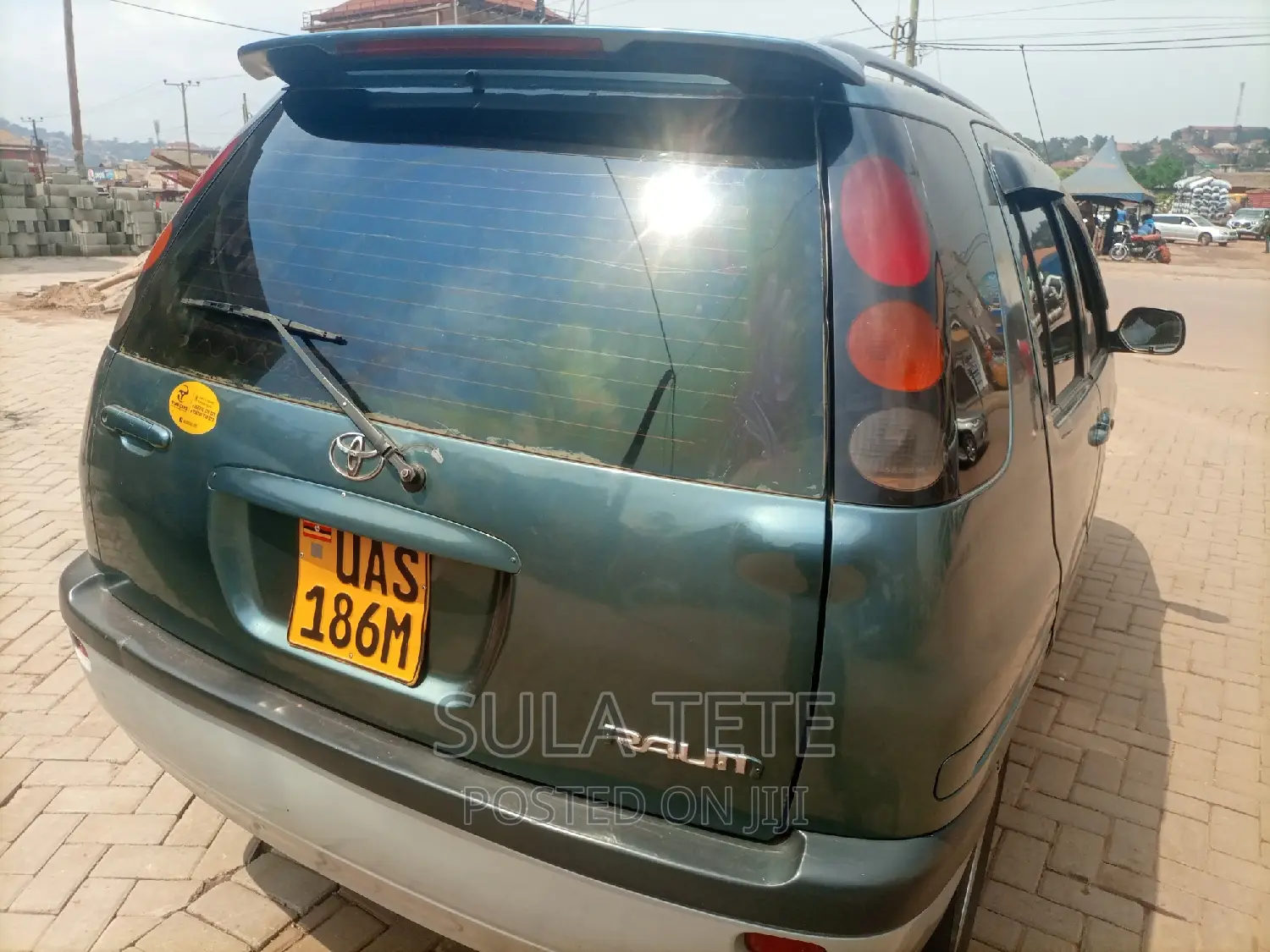 Toyota Raum 1.5 AWD 2000 Green