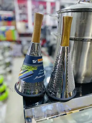 Classic Stainless Steel Grater