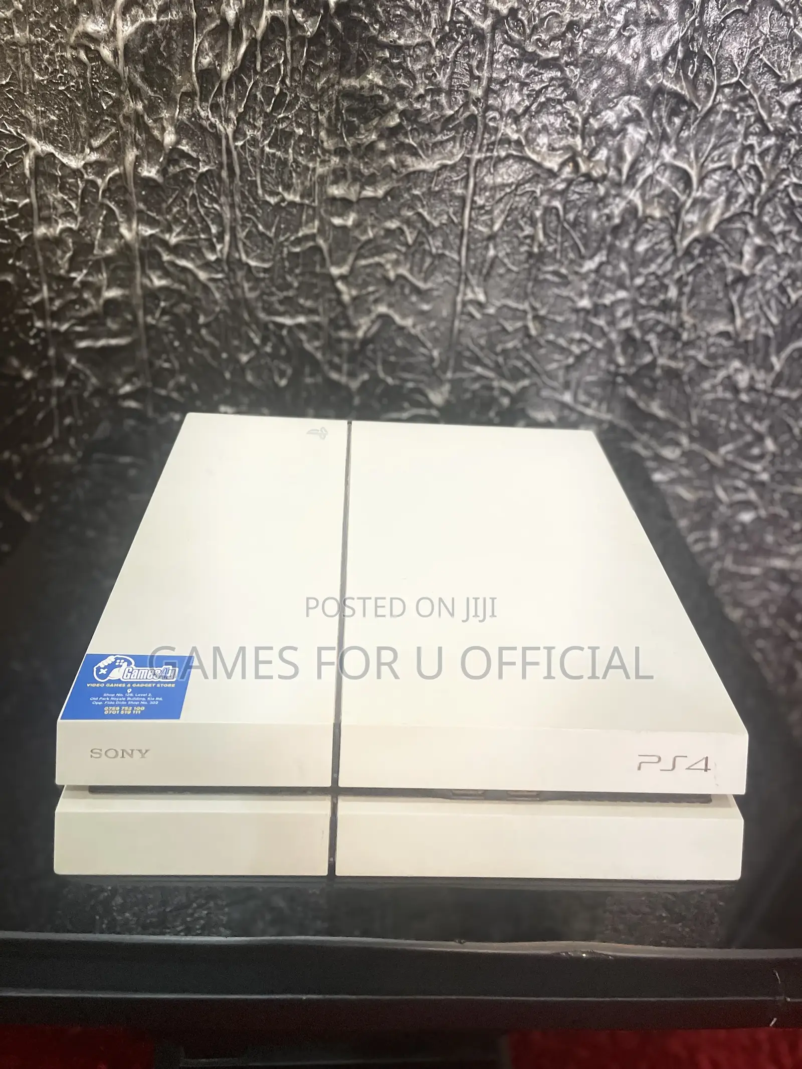 Ps4 Standard Chipped No Pads