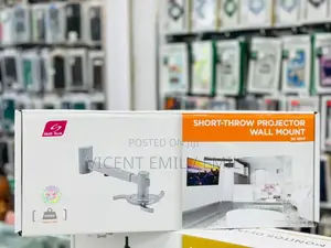 Projector Wall Mount Short-Throw