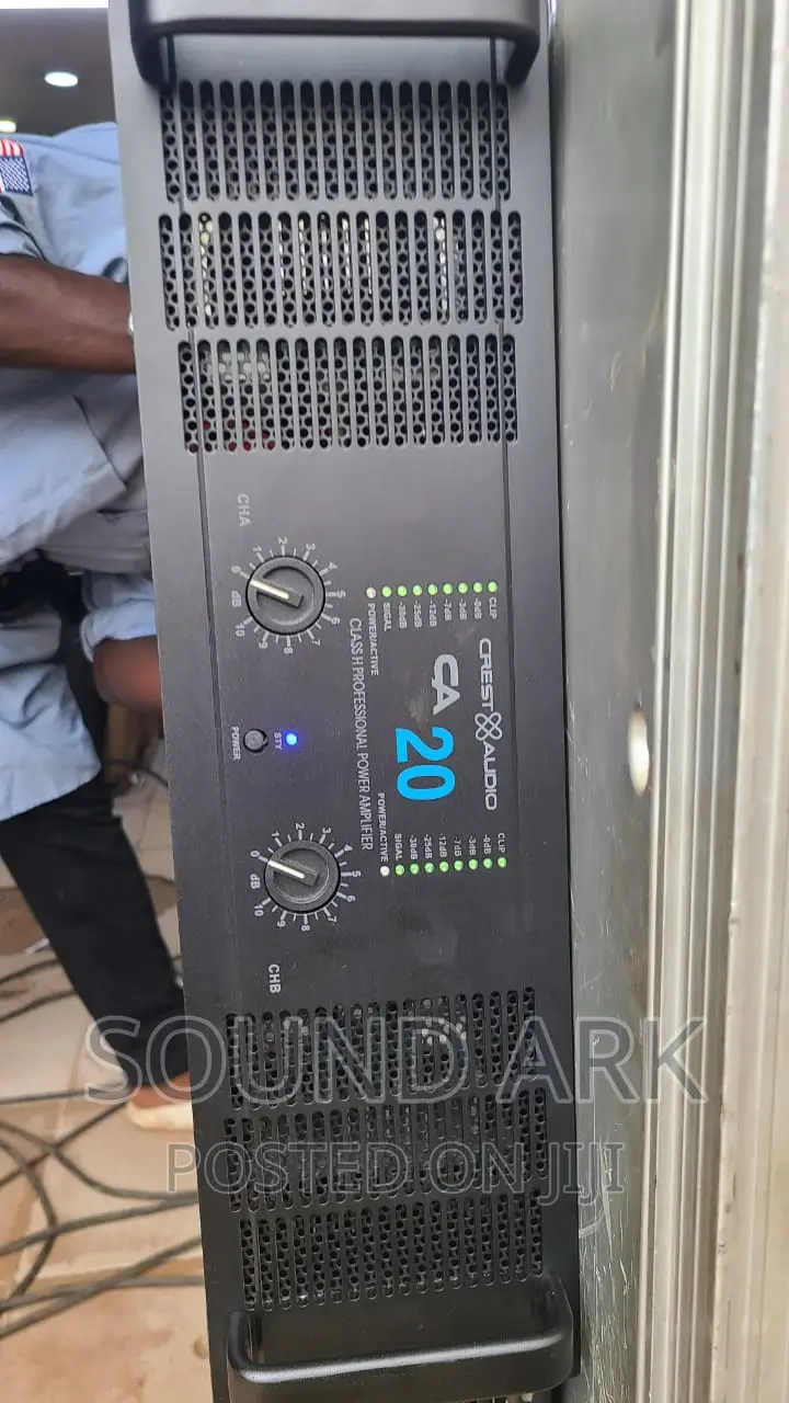 Crest Audio Amplifier CA20