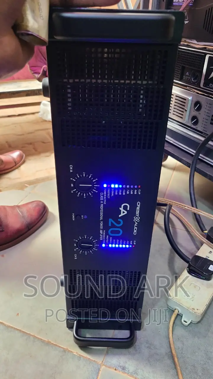 Crest Audio Amplifier CA20