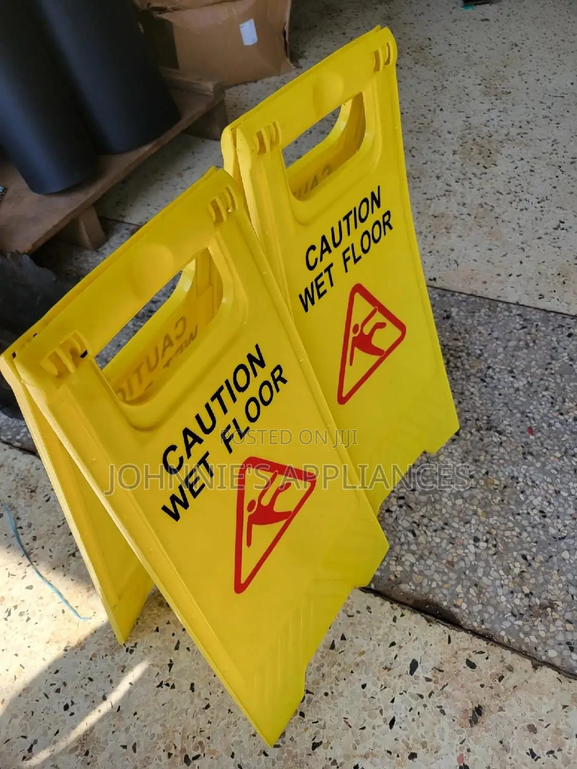 Road Safety Caution Wet Floor