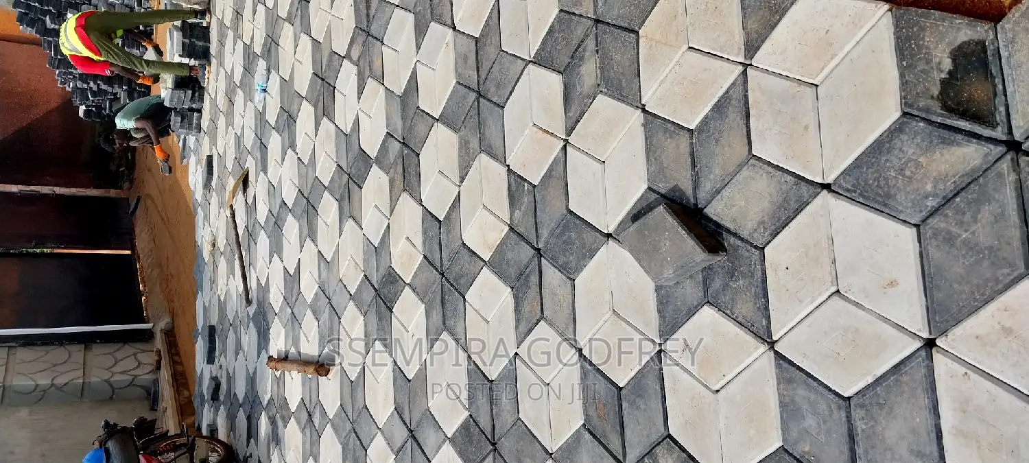 Artisic Paving With Rhobus Coloured Pavers