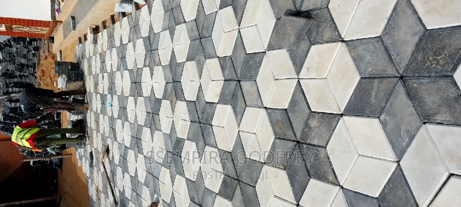 Artisic Paving With Rhobus Coloured Pavers
