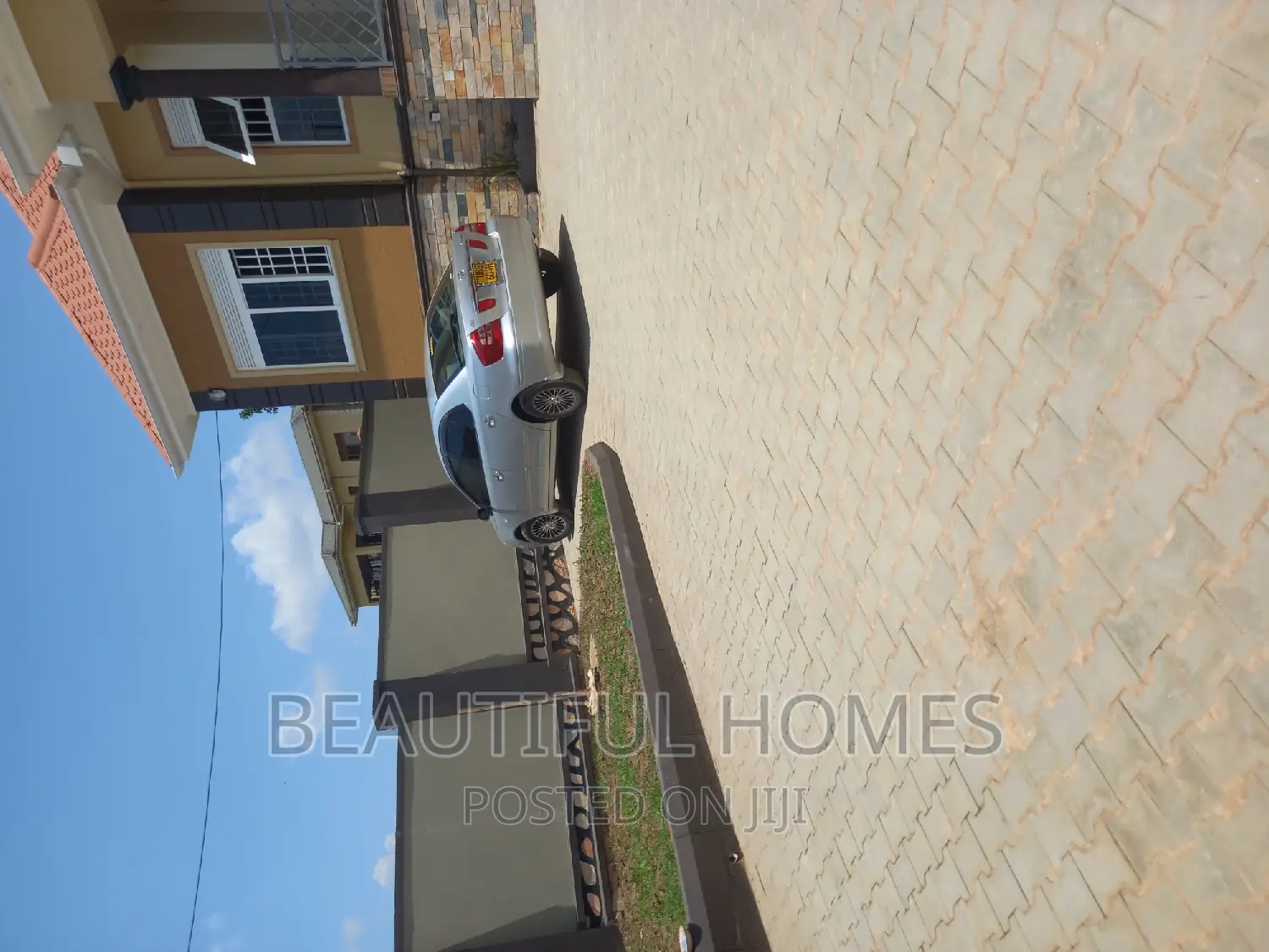 Furnished 4bdrm House in Kira for sale