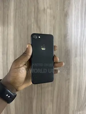 Apple iPhone 7 128 GB Black