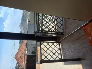Furnished 4bdrm House in Kira for sale