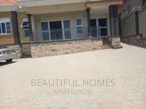 Furnished 4bdrm Bungalow in Kira for sale