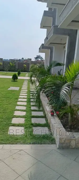 Compound Designing With Exquisite Plants Arrangement.